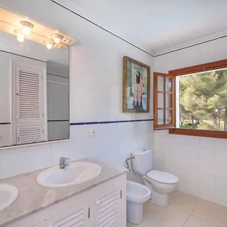 Menorca Large Family Sleeps 12 *