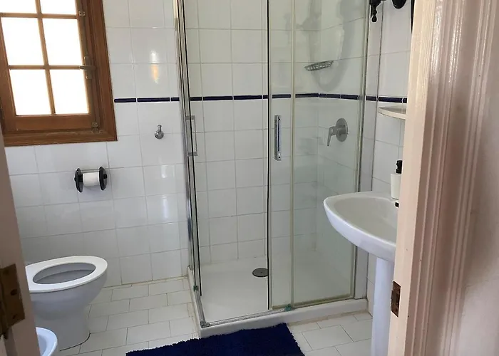 Menorca Large Family Sleeps 12 *