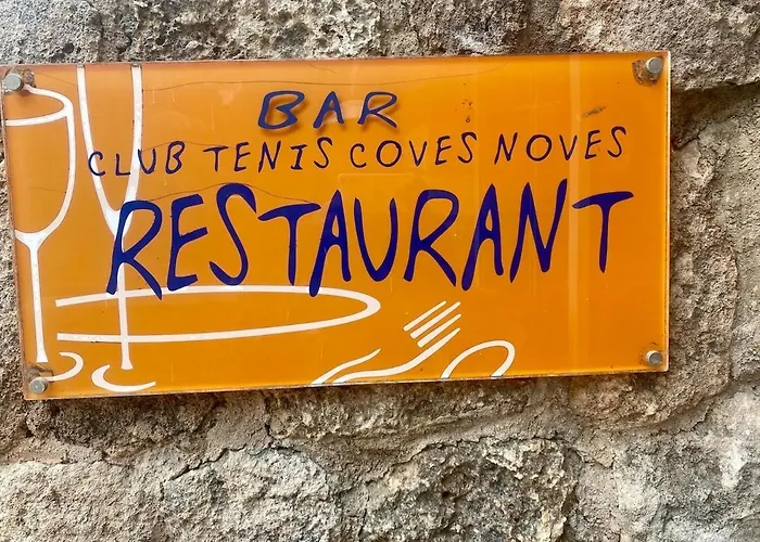 Villa Menorca Large Family Sleeps 12 *